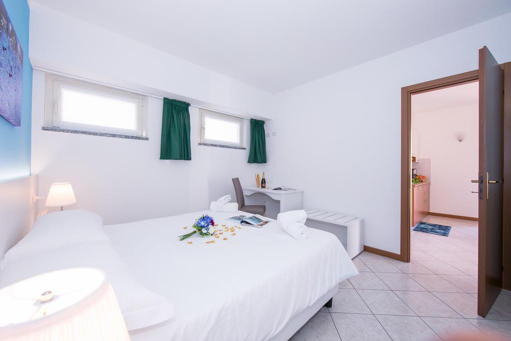 Riva Del Lario Apartment