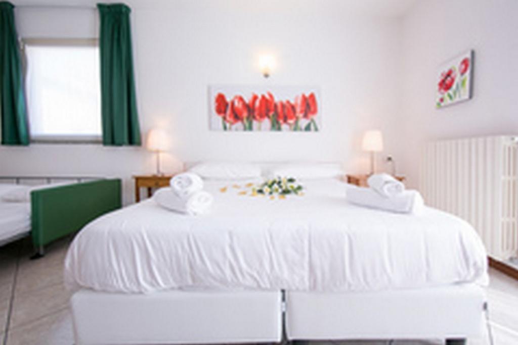 Riva Del Lario Apartment