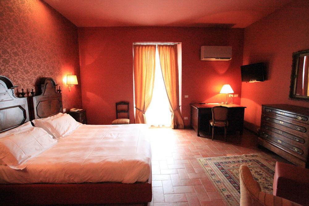Royal Victoria, By R Collection 4*