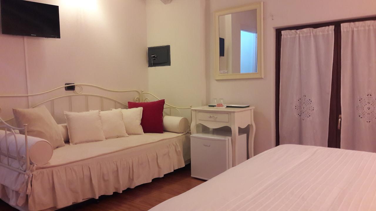 B&B Como Lake Cottage Bed & Breakfast 3*