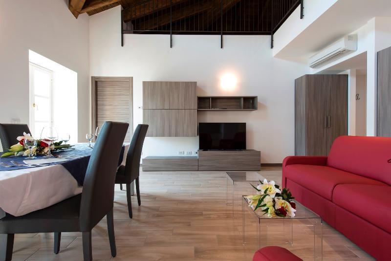 Britannia Luxury Hotel Como