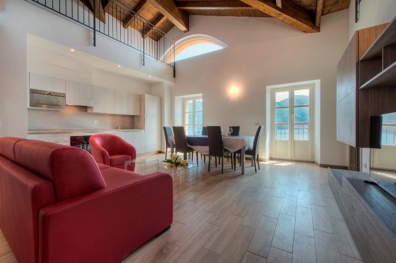 Britannia Luxury Hotel Como