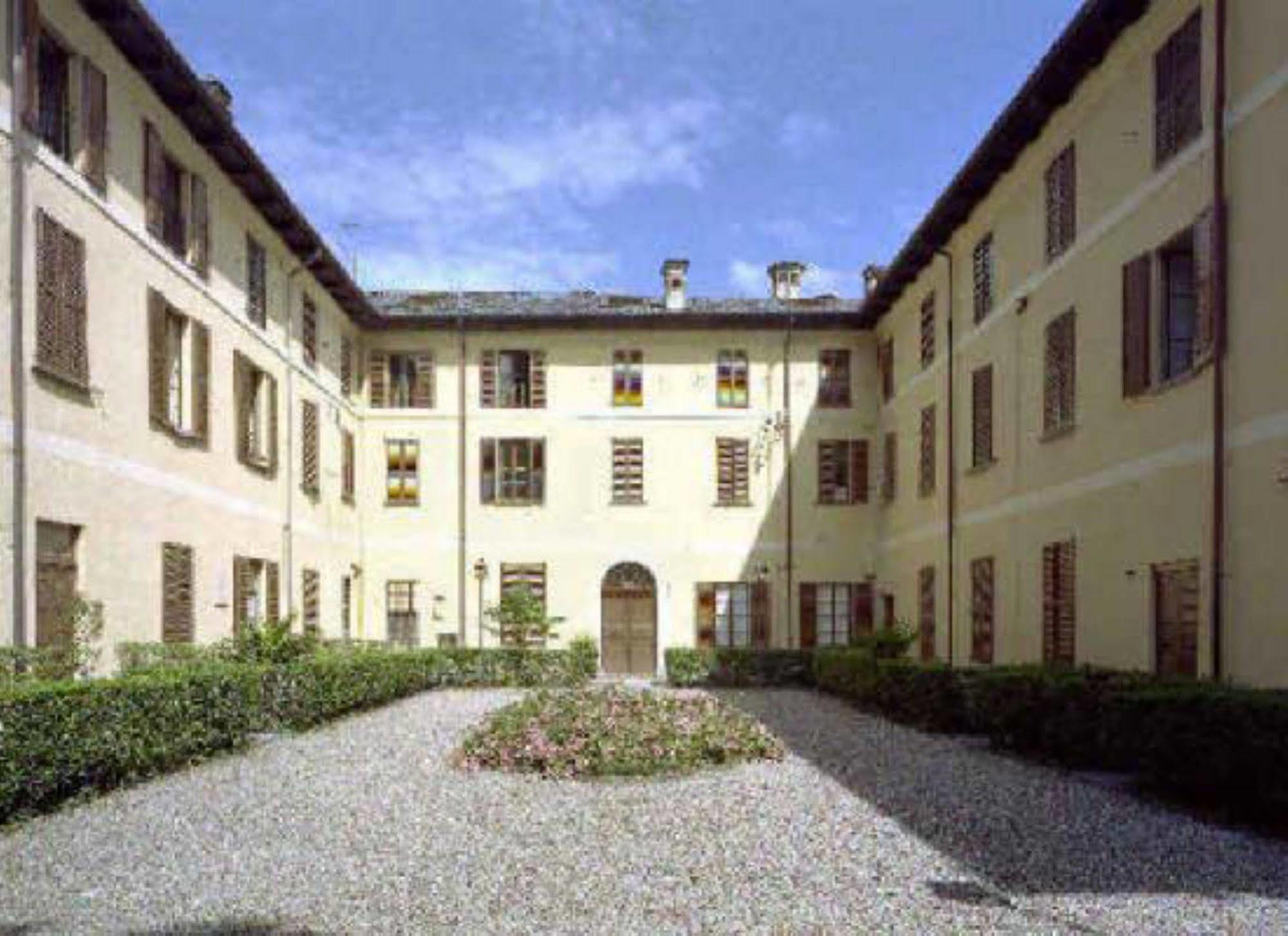 Nuovo Miralago Hotel 3*