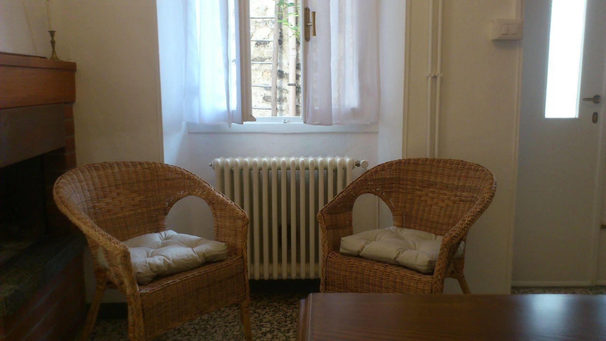 Guest house La Turr De Mezz Nesso