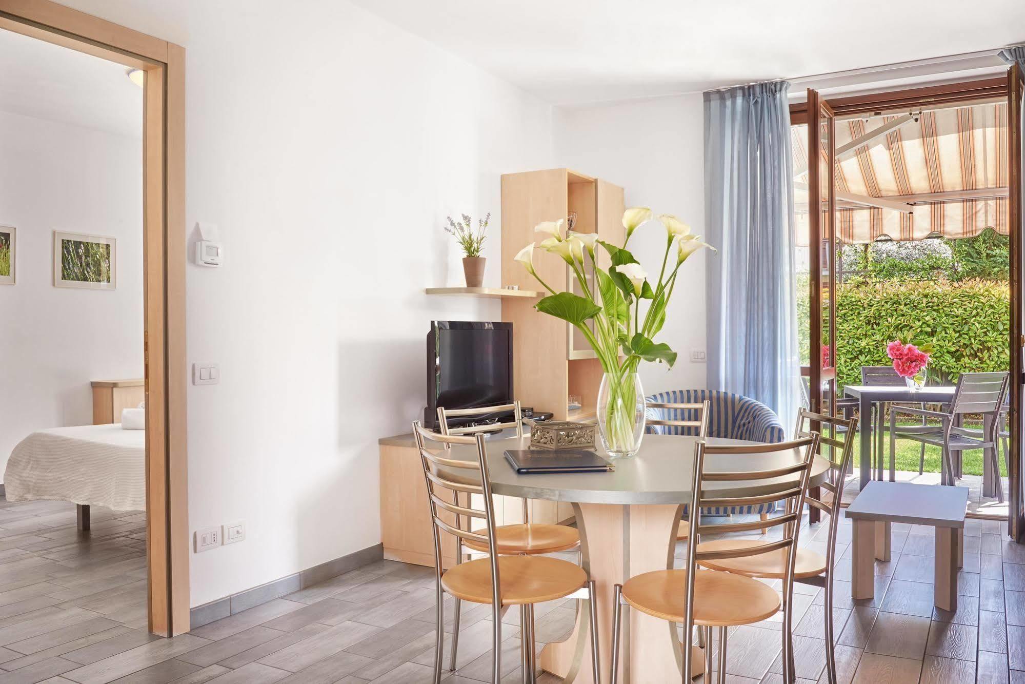 Residence Domaso Aparthotel 3*