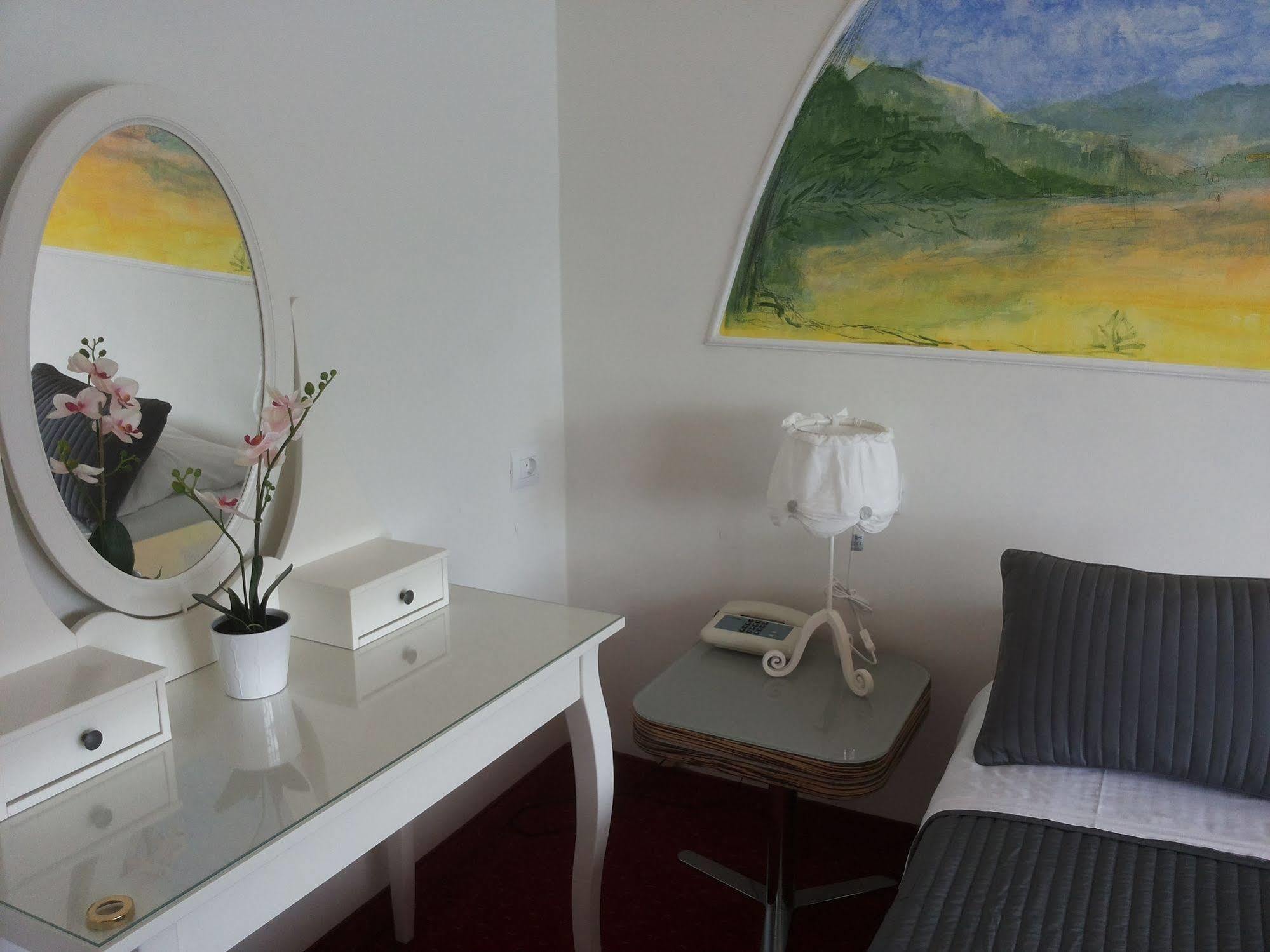 Hotel Nautilus Valmadrera