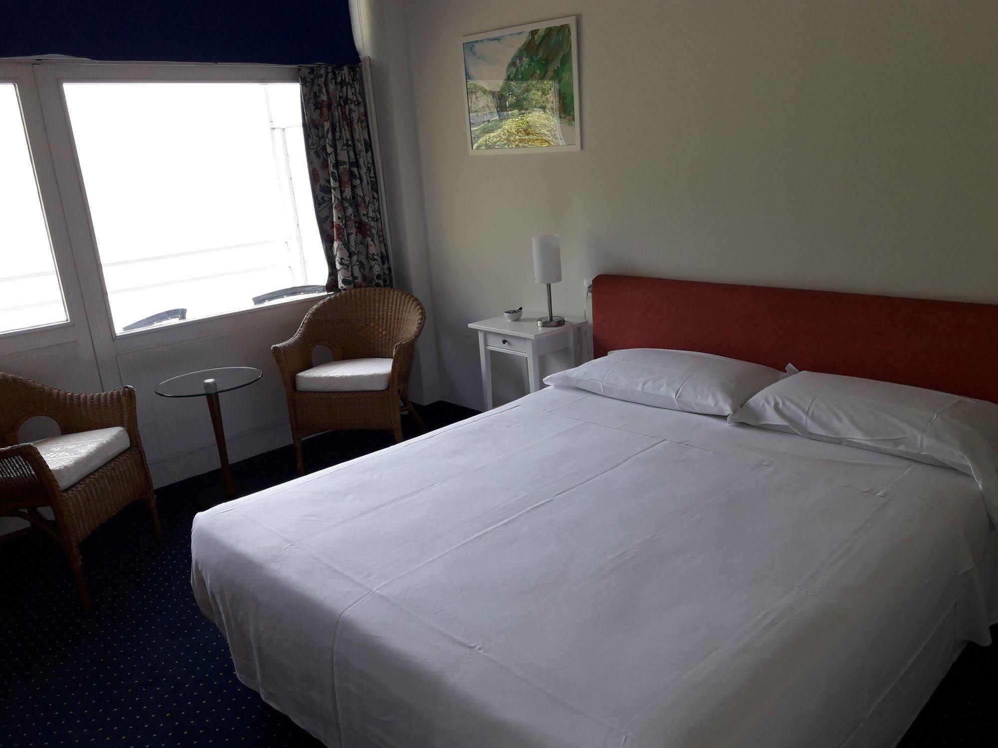 Nautilus Hotel 3*