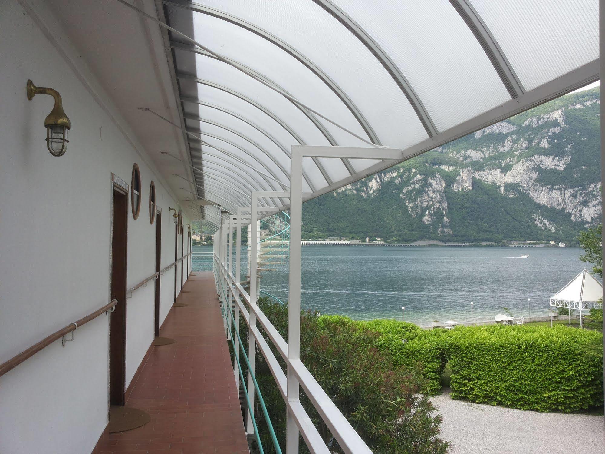 Nautilus Hotel