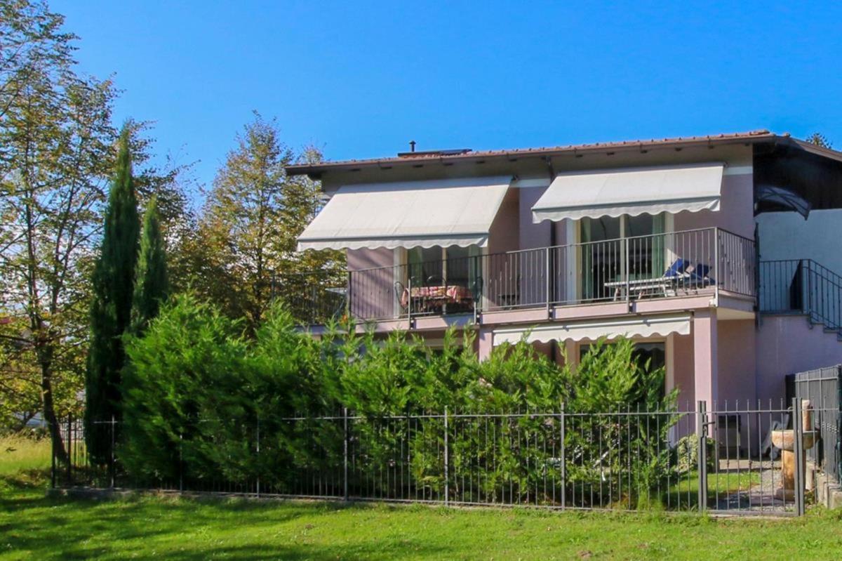 Conchita Terrazza Balkon-ferienwohnung * Colico