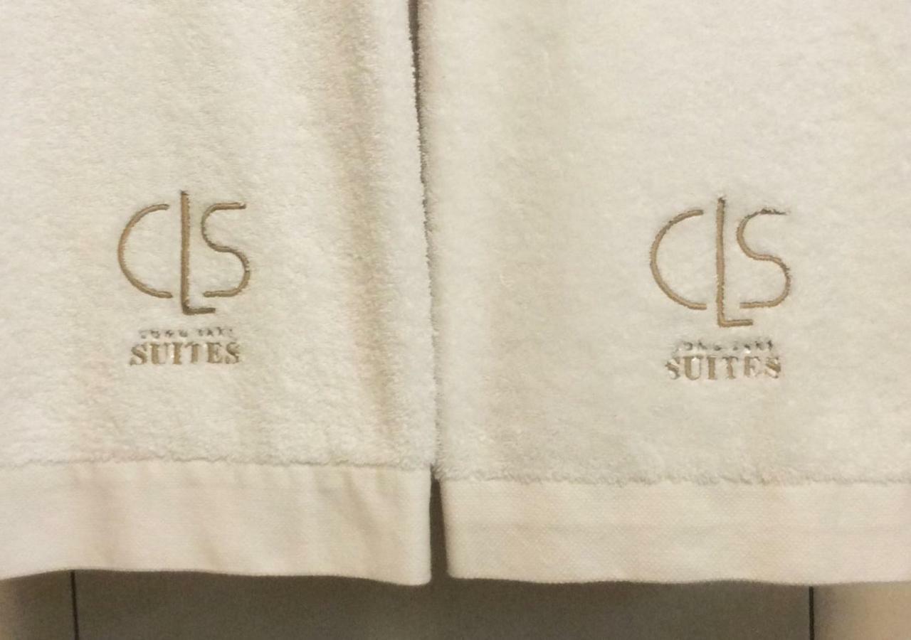 Como Lake Suites *