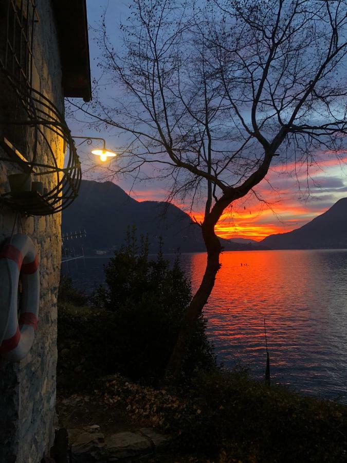The Writer's Nest Waterfront By Rent Villa Faggeto Lario