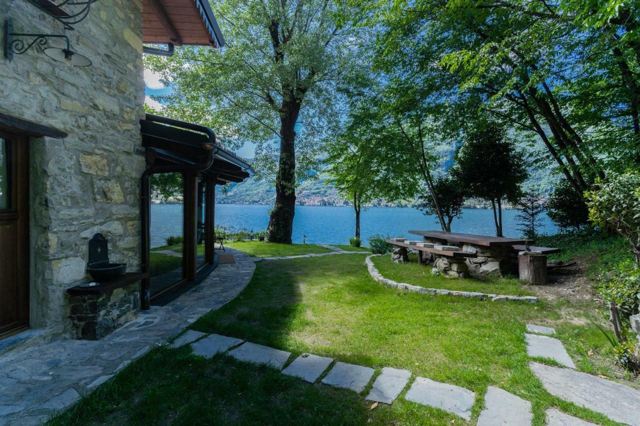 The Writer's Nest Waterfront By Rent Villa