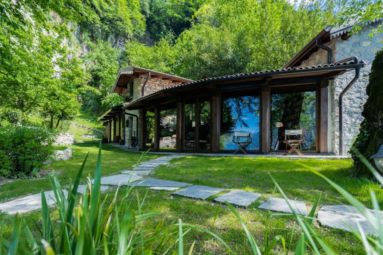 Villa The Writer's Nest Waterfront By Rent *