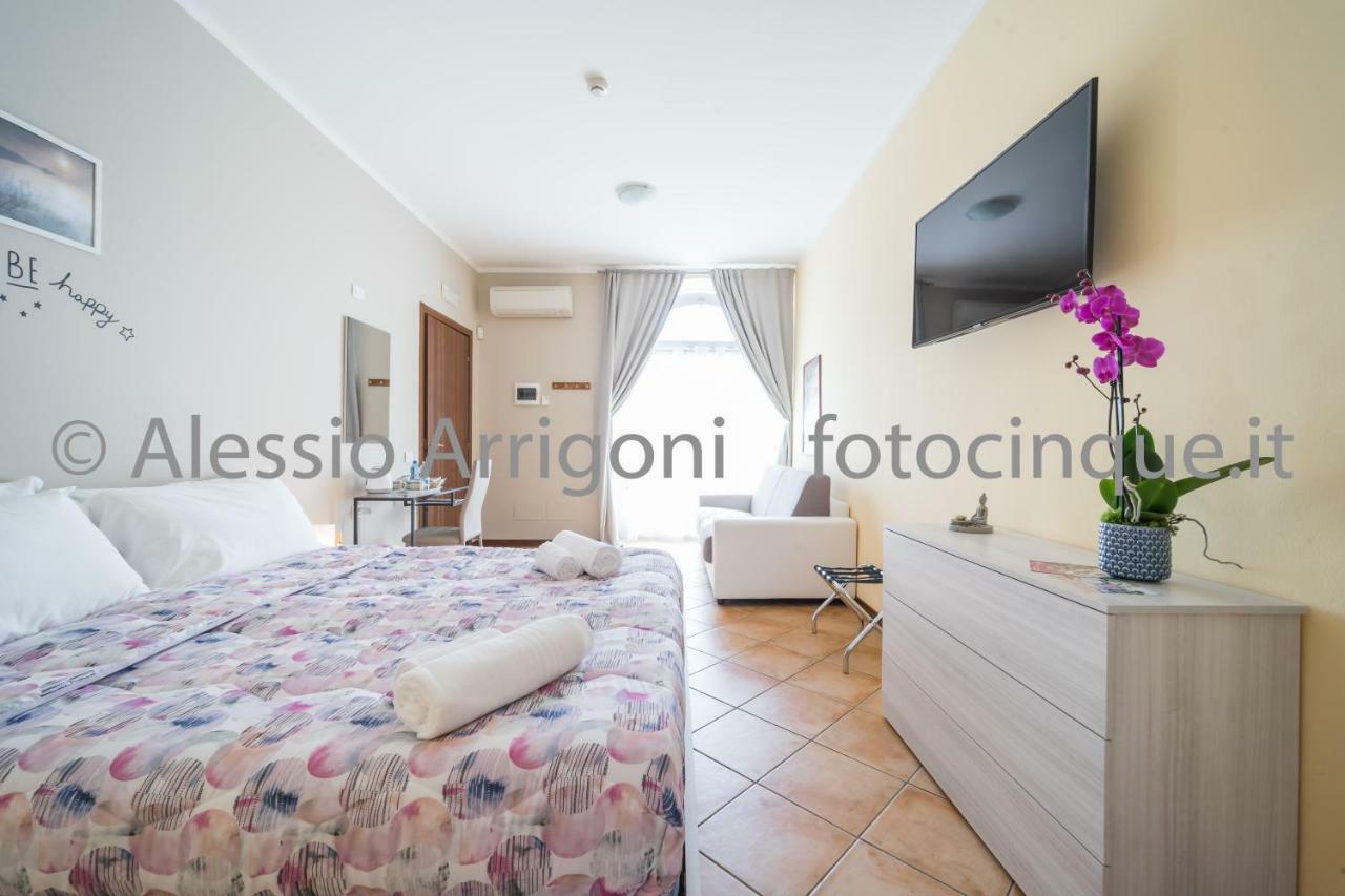 Bluelake Hostel Olginate