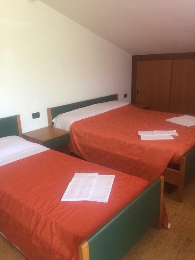 Camping Hotel Au Lac De Como