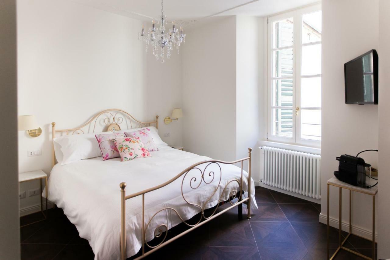 Alessia's Place 2*