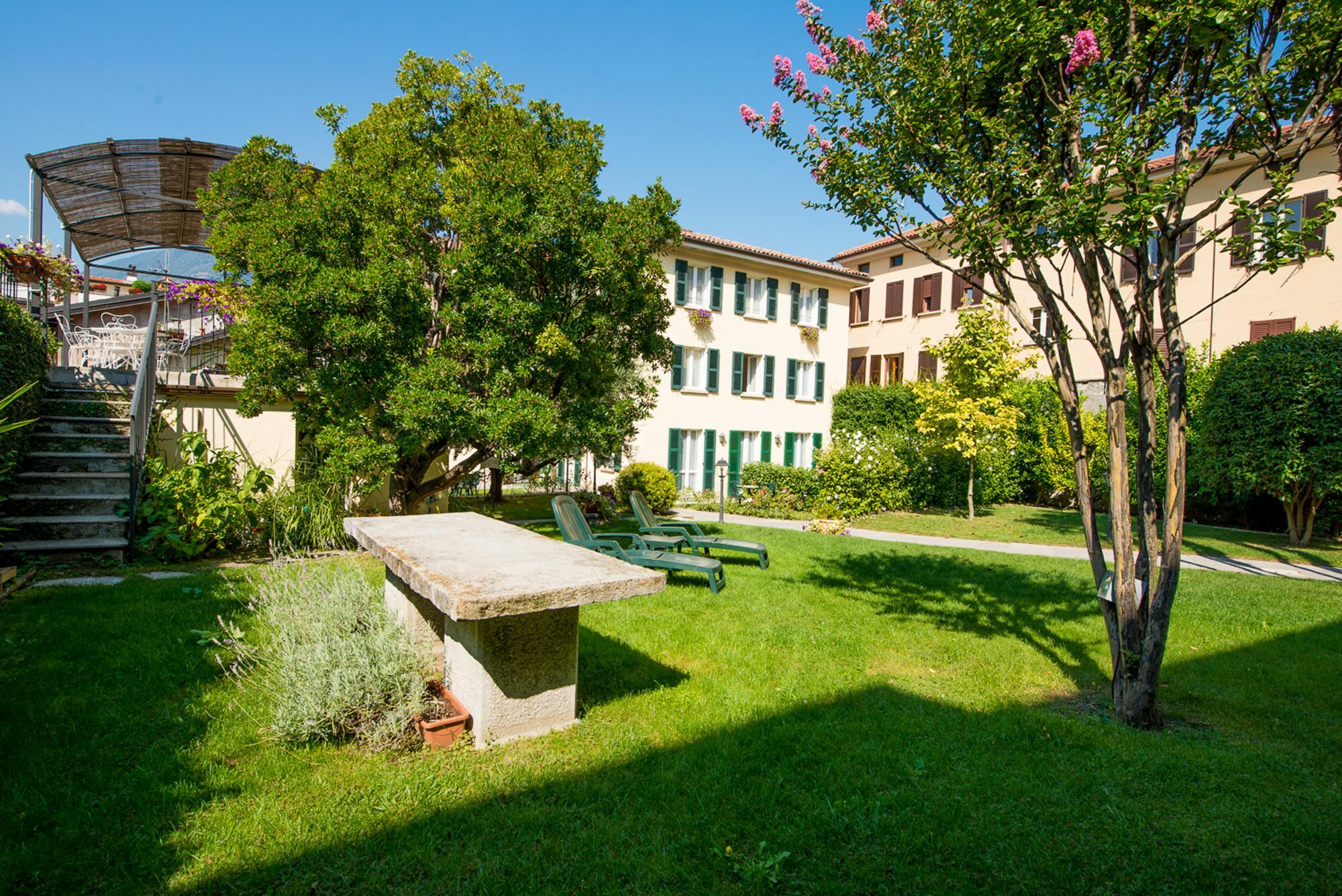 Aparthotel La Limonera 3*