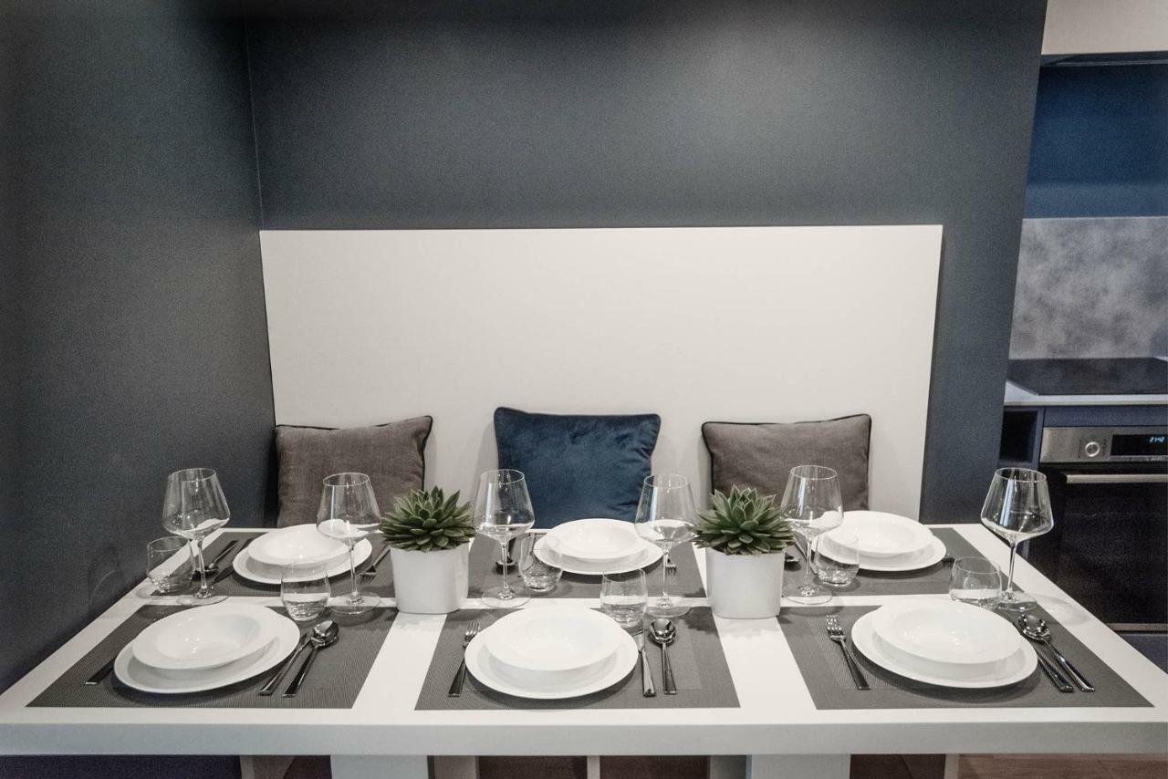 Como Lake Suites Apartment *