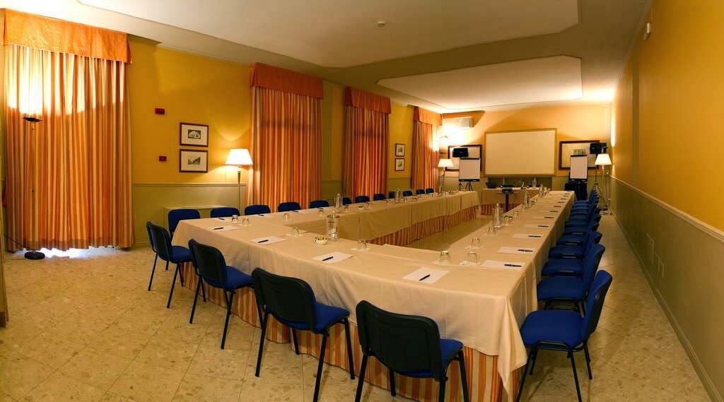 Royal Victoria, By R Collection Hotel 4*