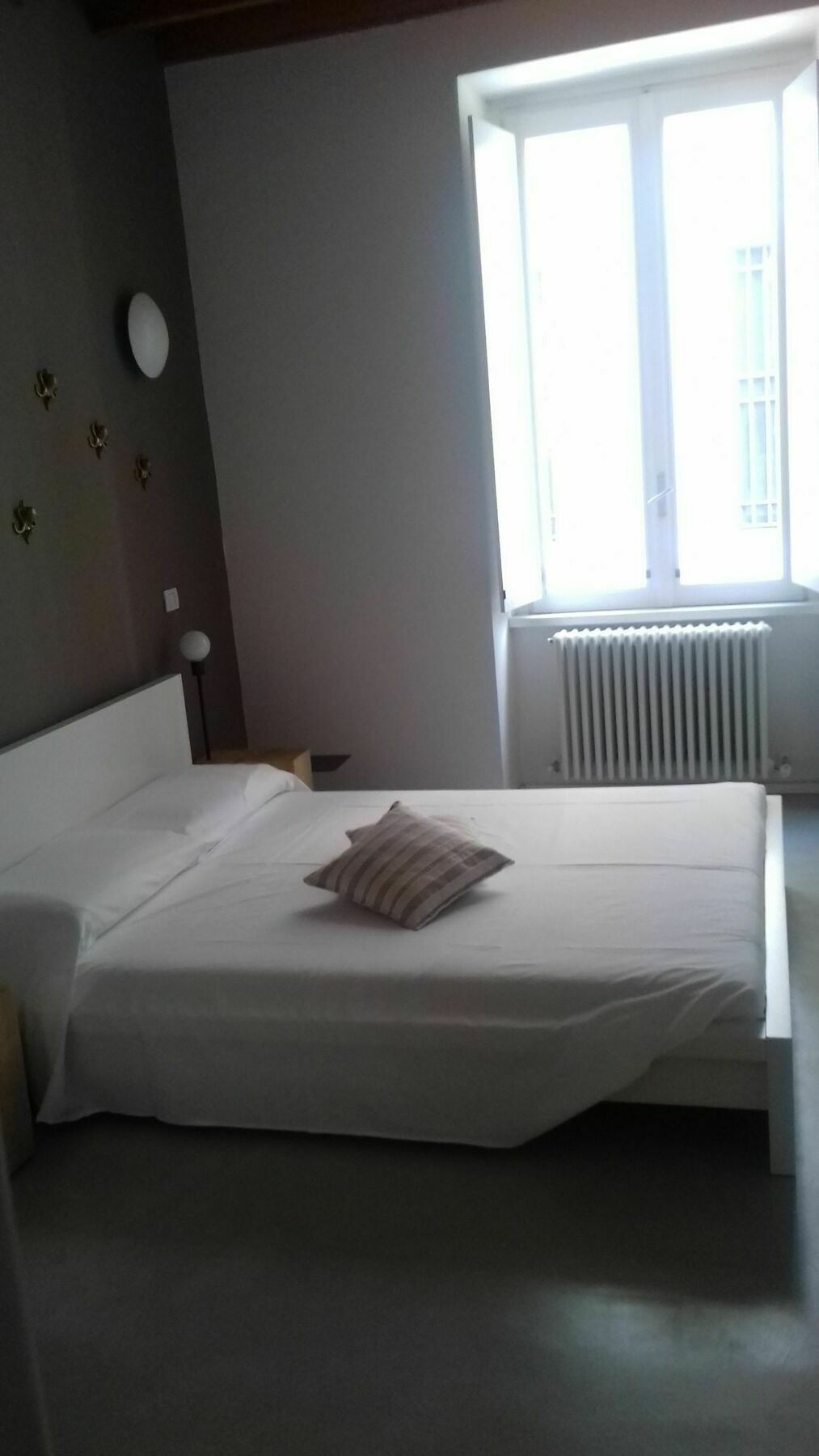 Fontana Guest house 3*
