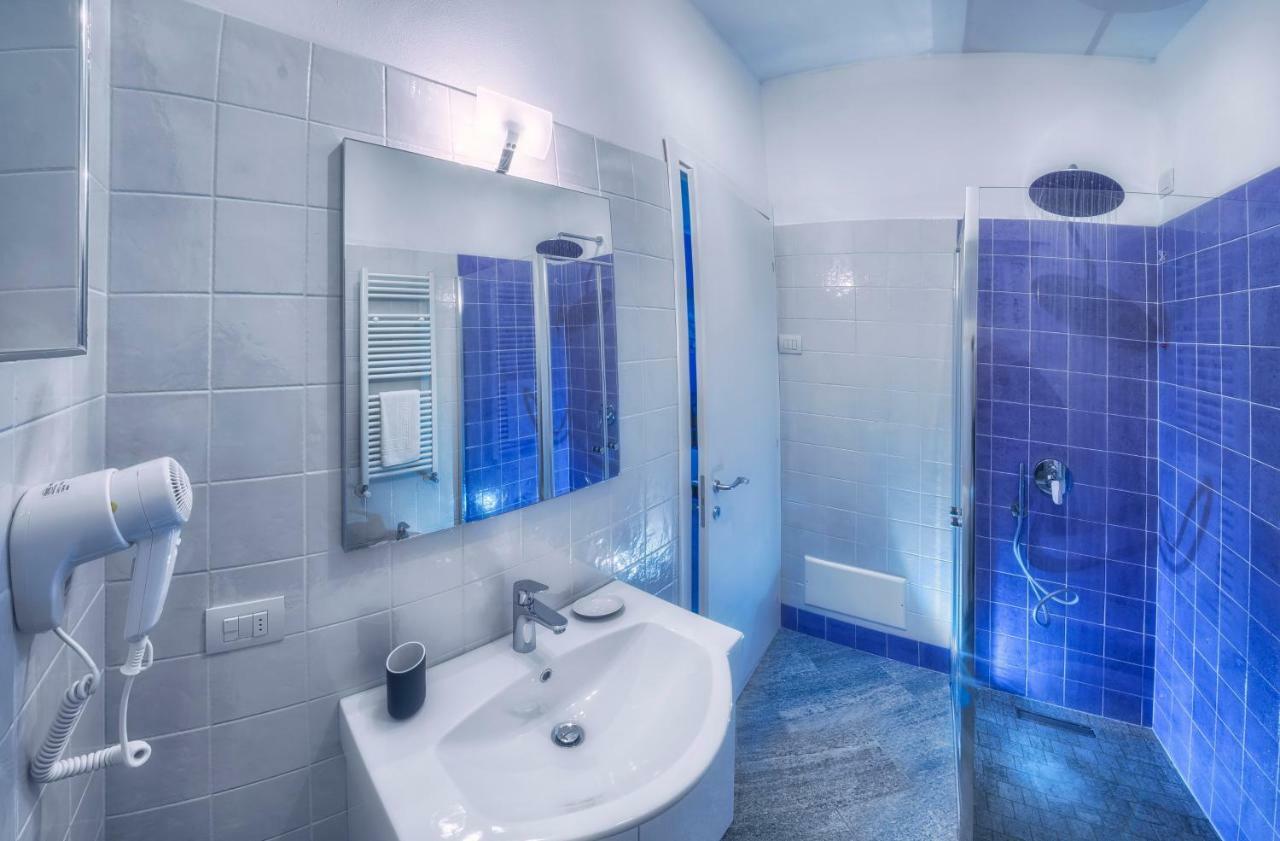 Rainbow Aparthotel