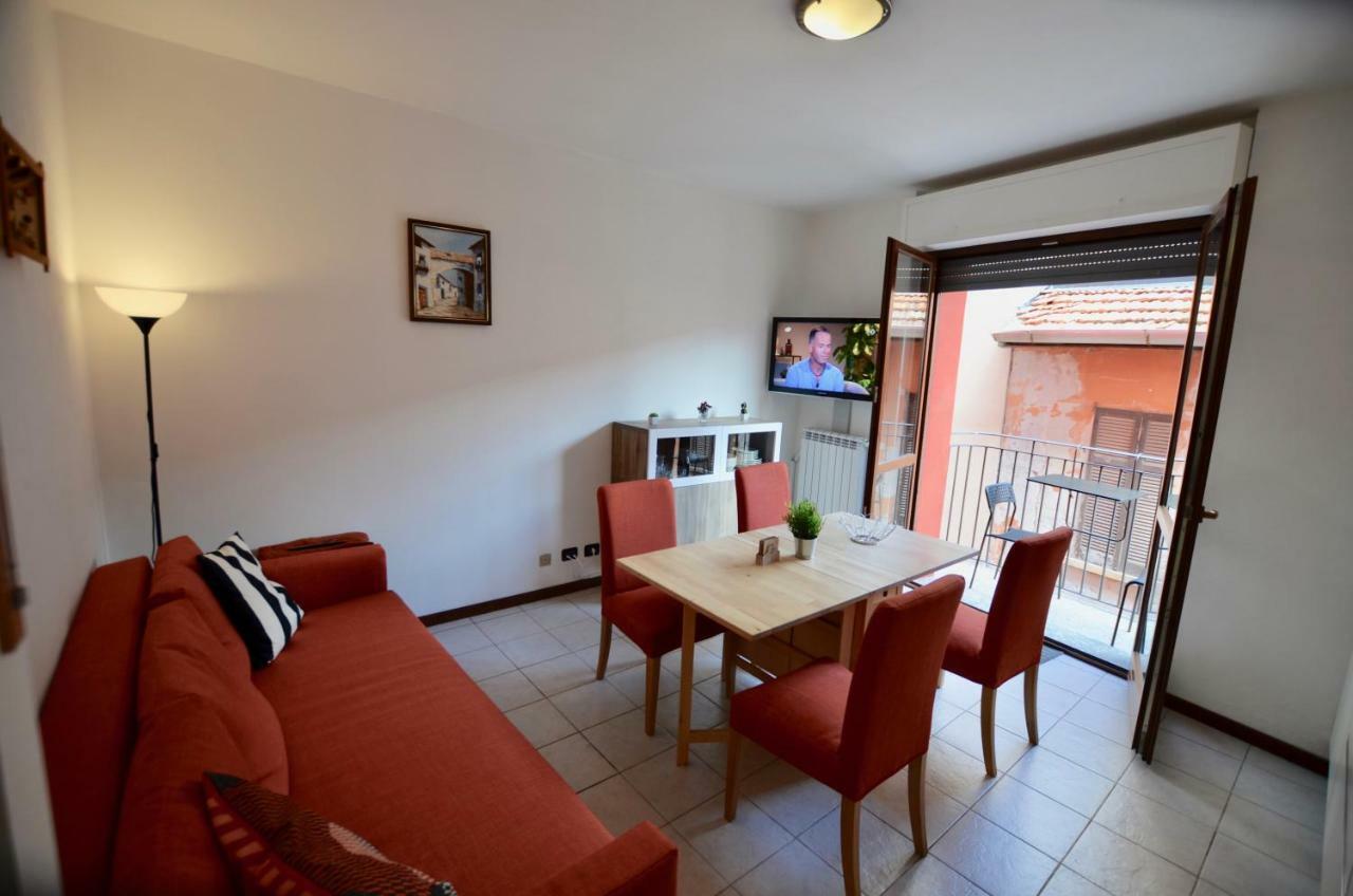 Apartment Camelia 21 *