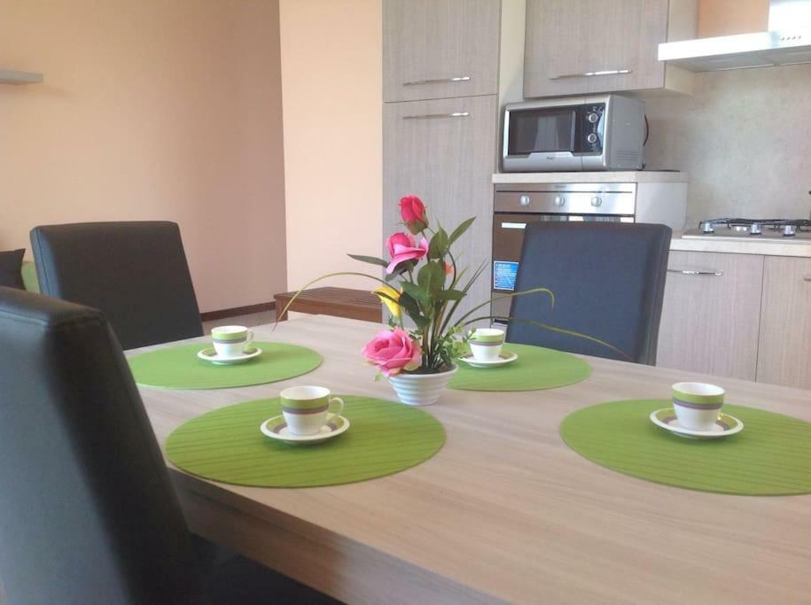 Apartment New 10 *