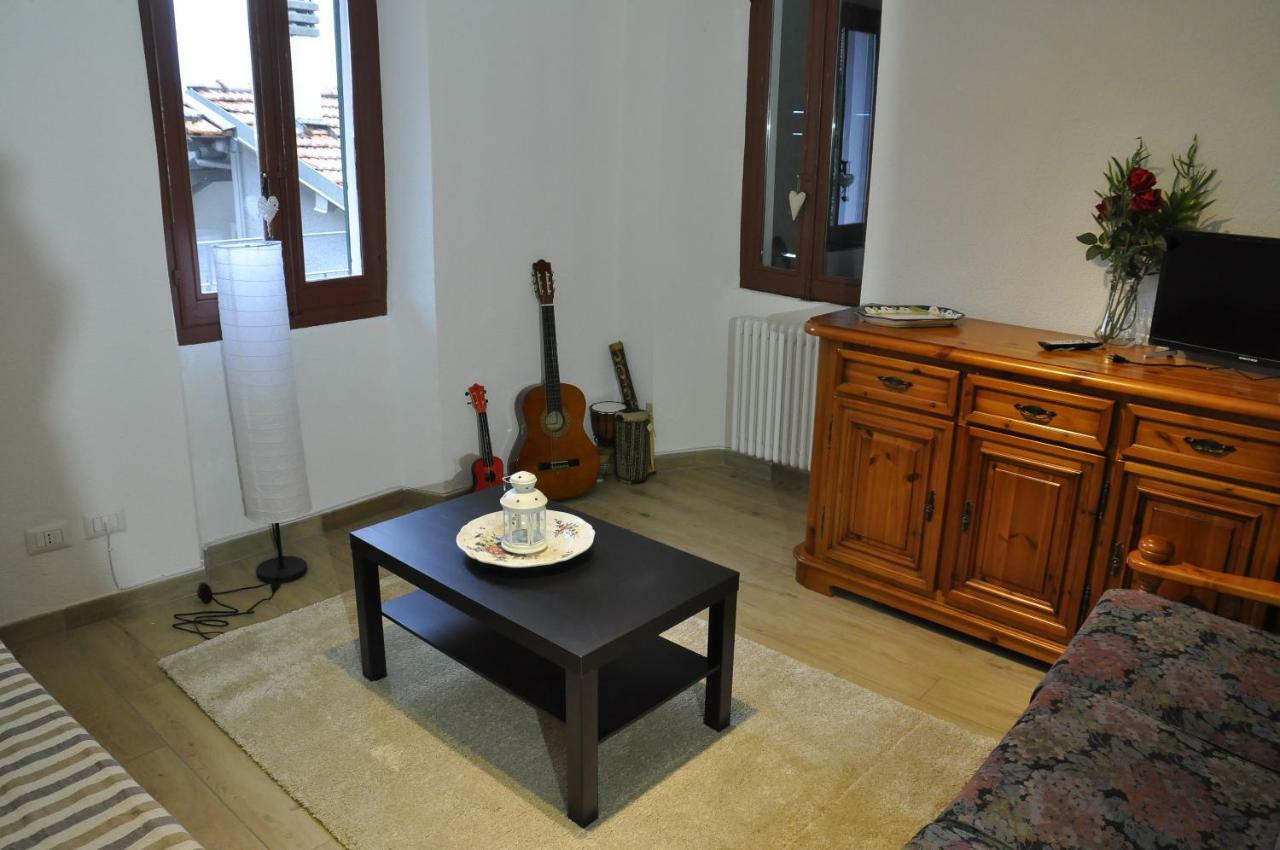 Apartment Dell'artista On Bellano