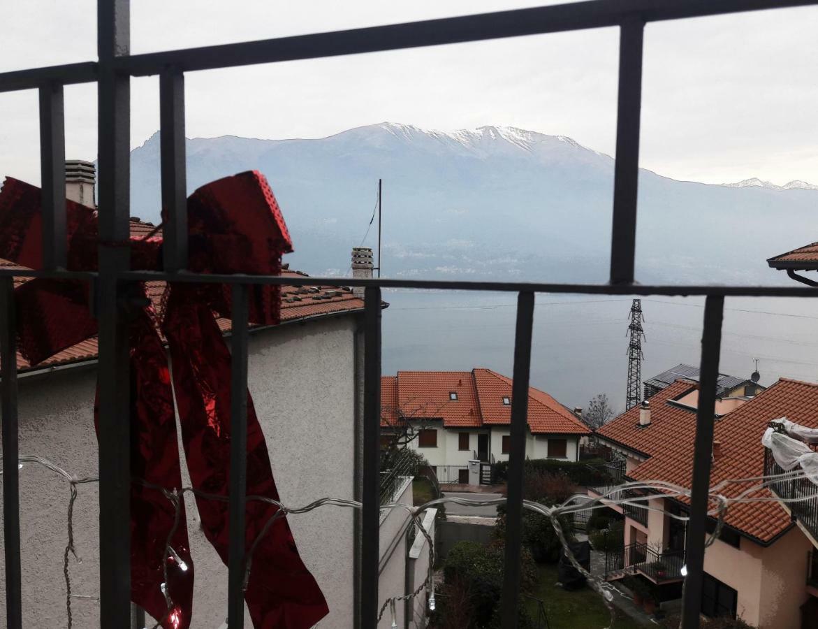 Dell'artista On