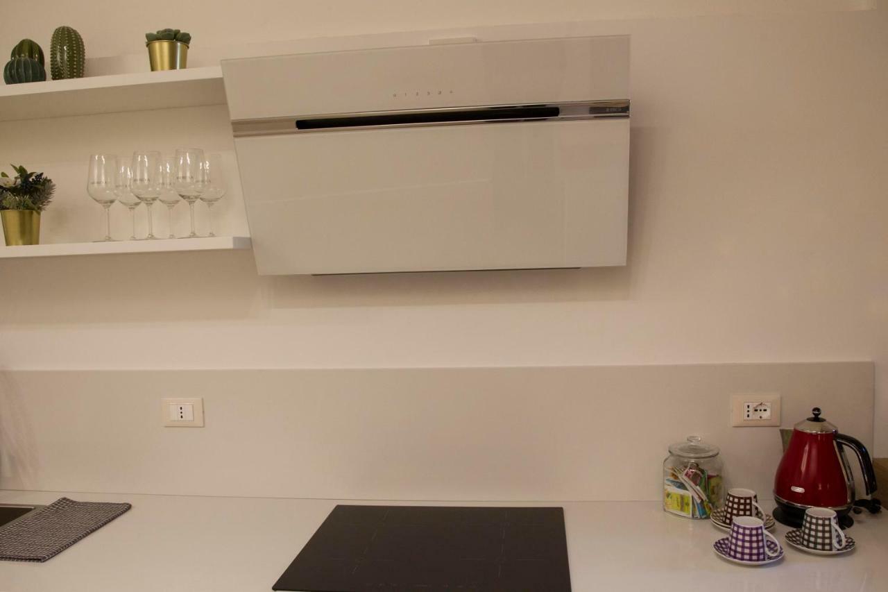 Lella's Apartment