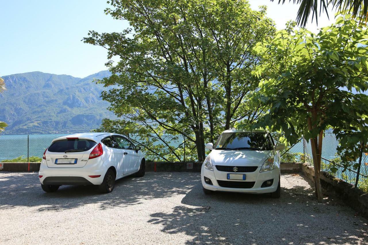 Apartment A Private And Parking Oliveto Lario