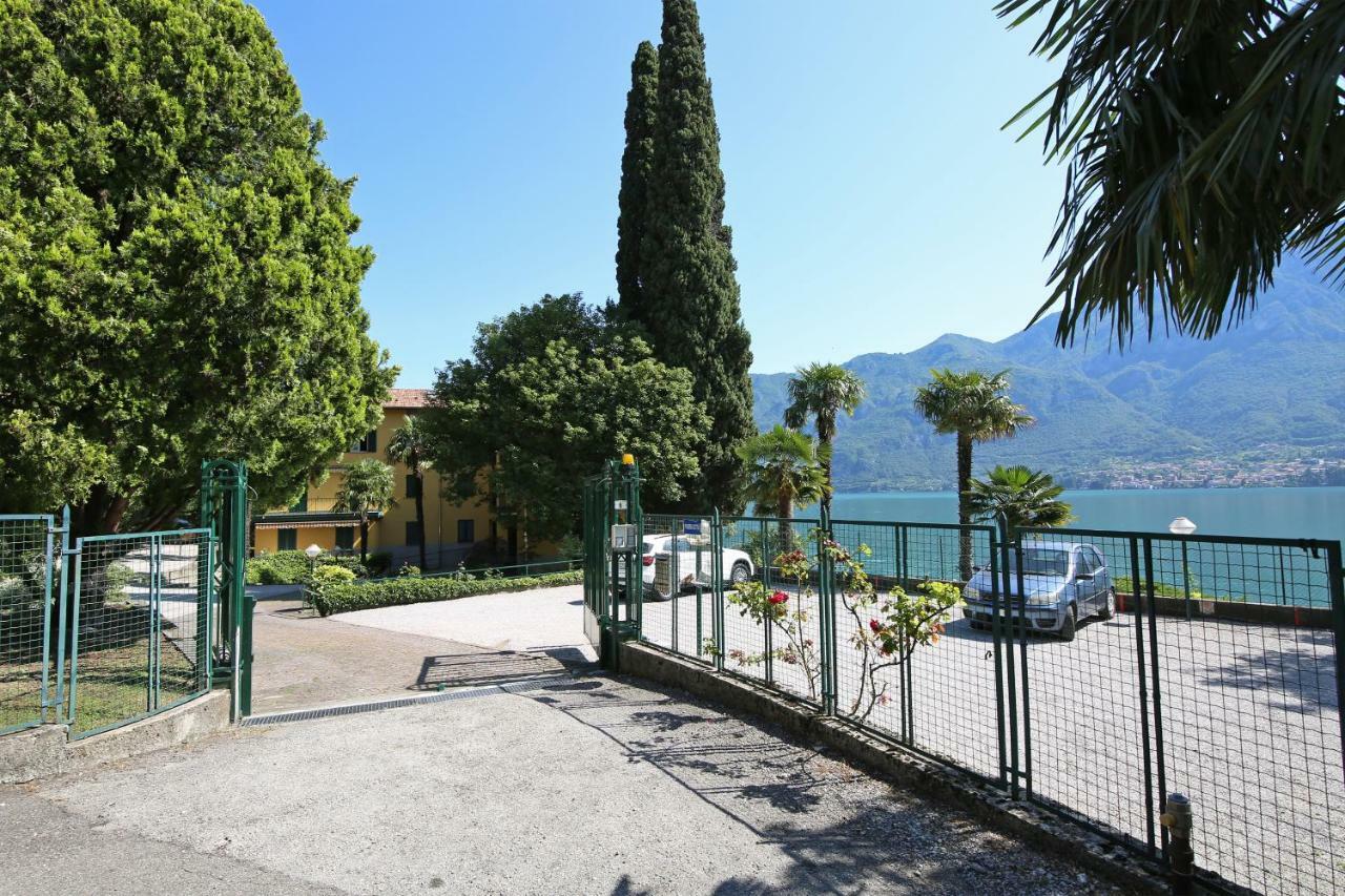 A Private And Parking Oliveto Lario