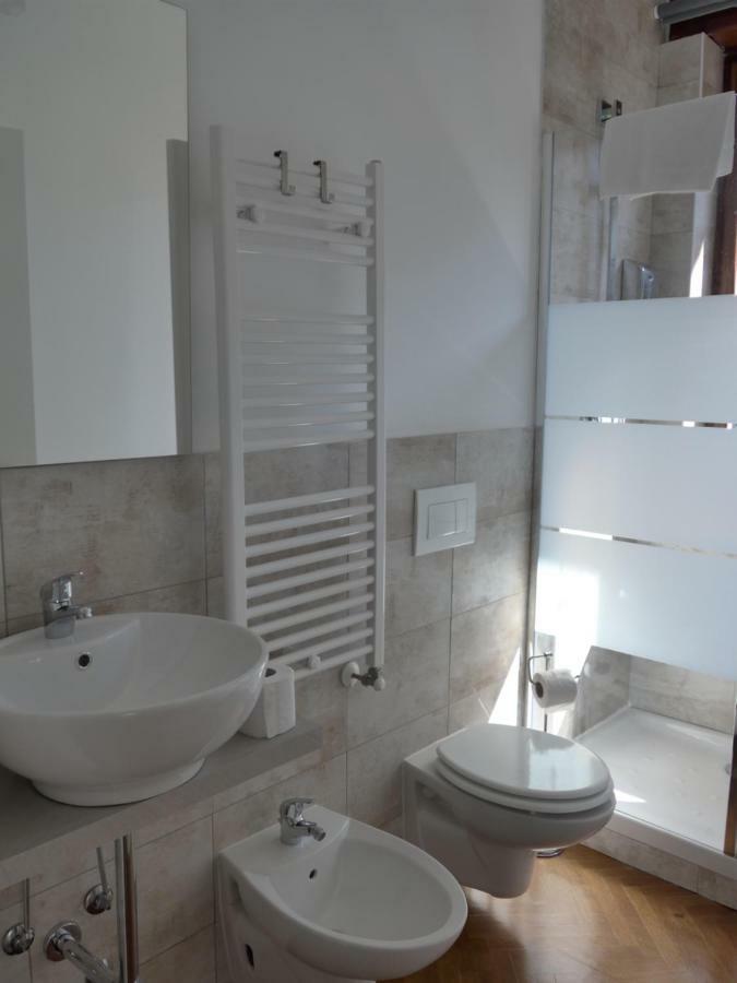 La Tana Guest house *