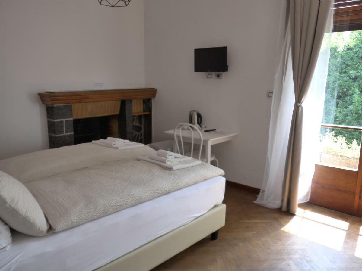 Guest house La Tana