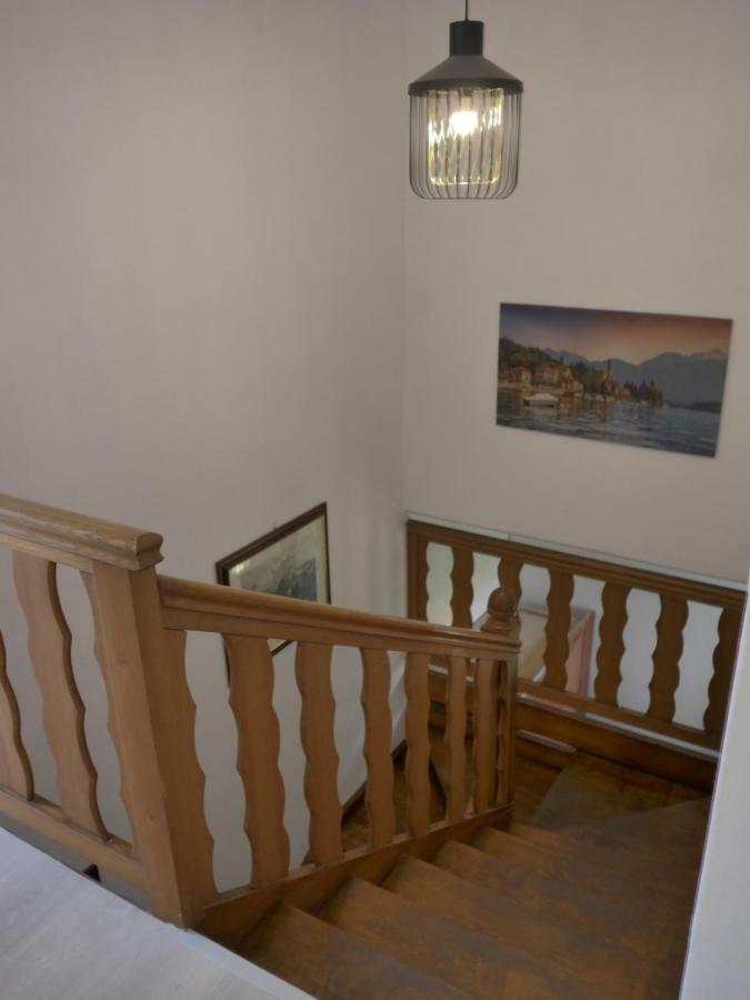 La Tana Guest house *