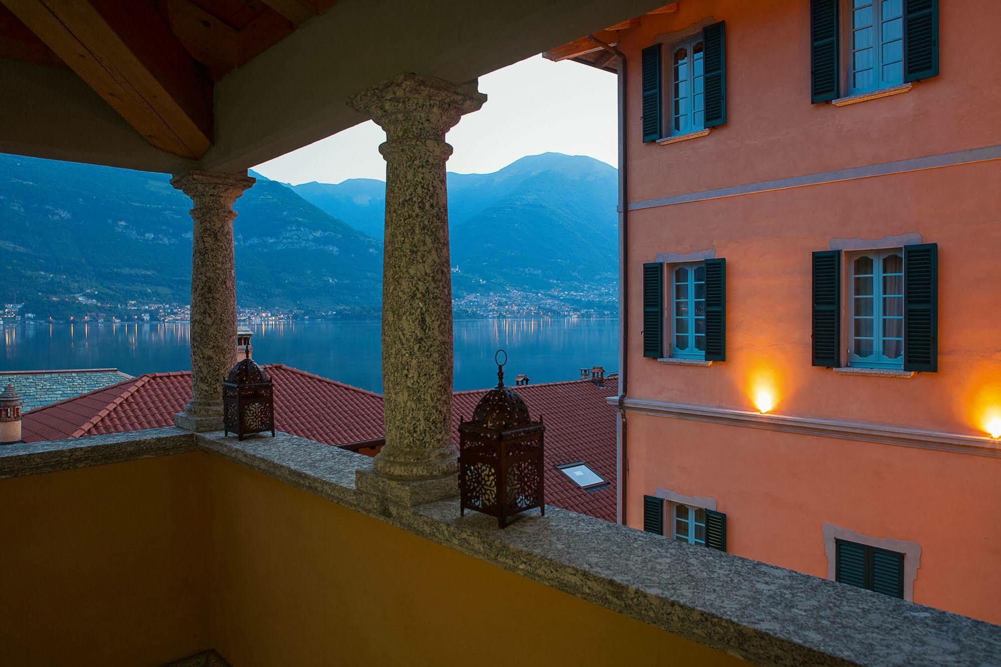 Palazzo Del Vicere *