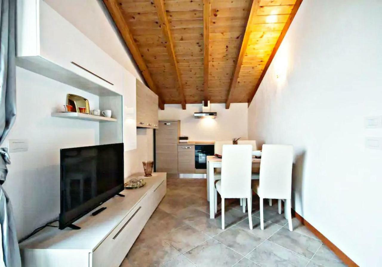 Ulivi On The Appartamento Dongo