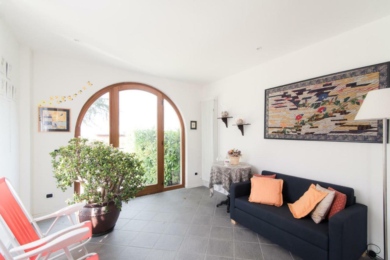 Giù Luxury - By House Of Travelers -
