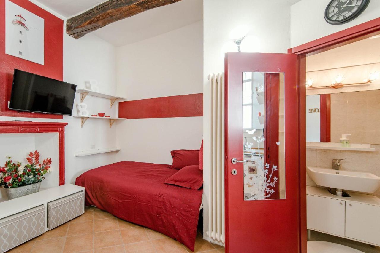 Red Passion Cernobbio