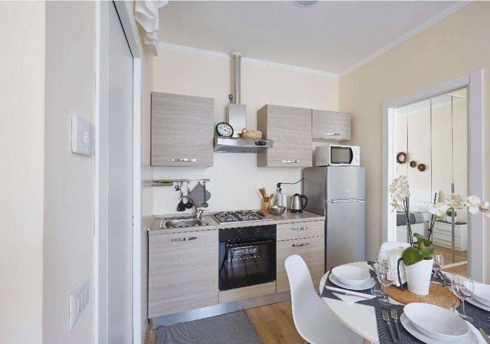 Apartment Beautiful Bohemian In Center Conditioned Air Como