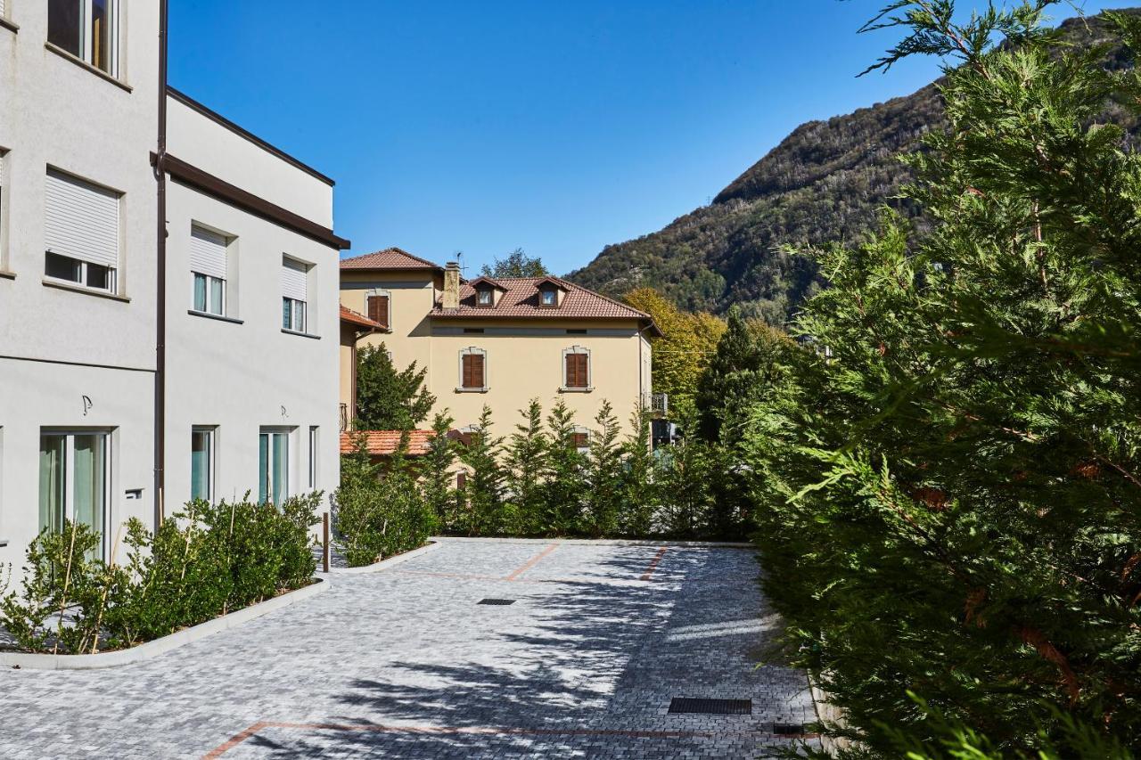 1 Apartment *
