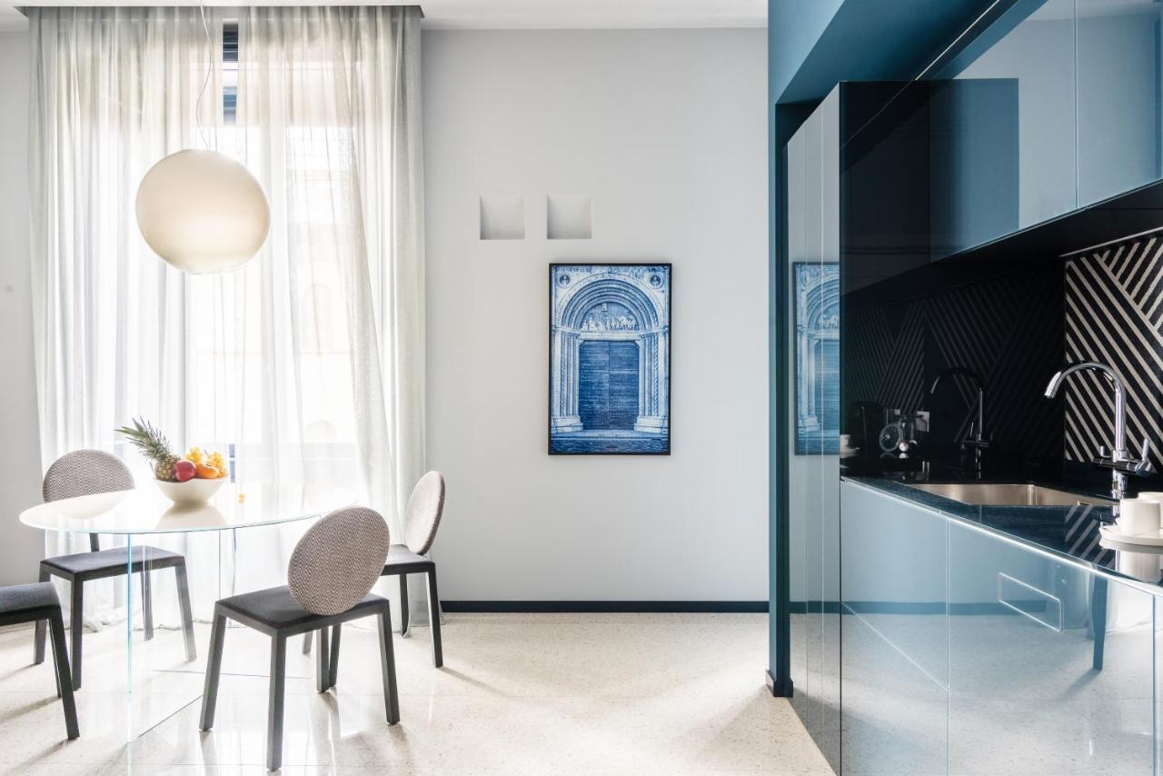 Palazzo Visconti - By Myhomeincomo * Como