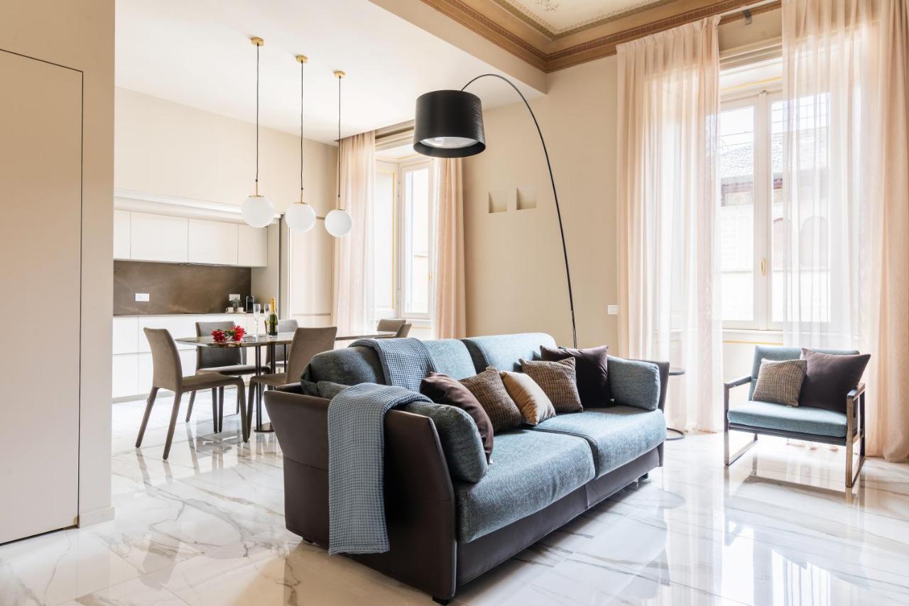 Apartment Palazzo Visconti - By Myhomeincomo *