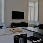 Palazzo Della Torre Elegant Apartment In Como