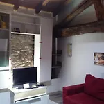 La Casa Del Ciodo