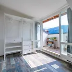Max Apartment