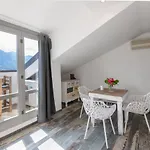 Max Apartment
