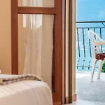 Altido Flat With Stunning View Of Lake Como, In Nesso