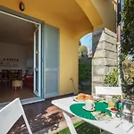 Easy Welcome Ca\' Maria Tulipano