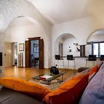 Cernobbio Town House